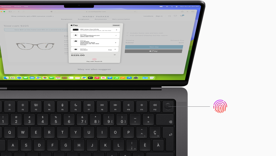 Écran de MacBook Pro affichant un achat en ligne réglé avec Touch ID.
