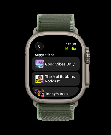 Apple Watch Ultra 3, titanium case, natural colour, Apple Music, workout playlist, controls, previous song, next song, pause, Trail Loop, green/neon colour