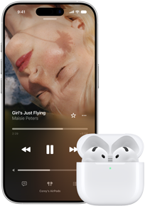 iPhone до AirPods в кутия за зареждане, кутията е отворена