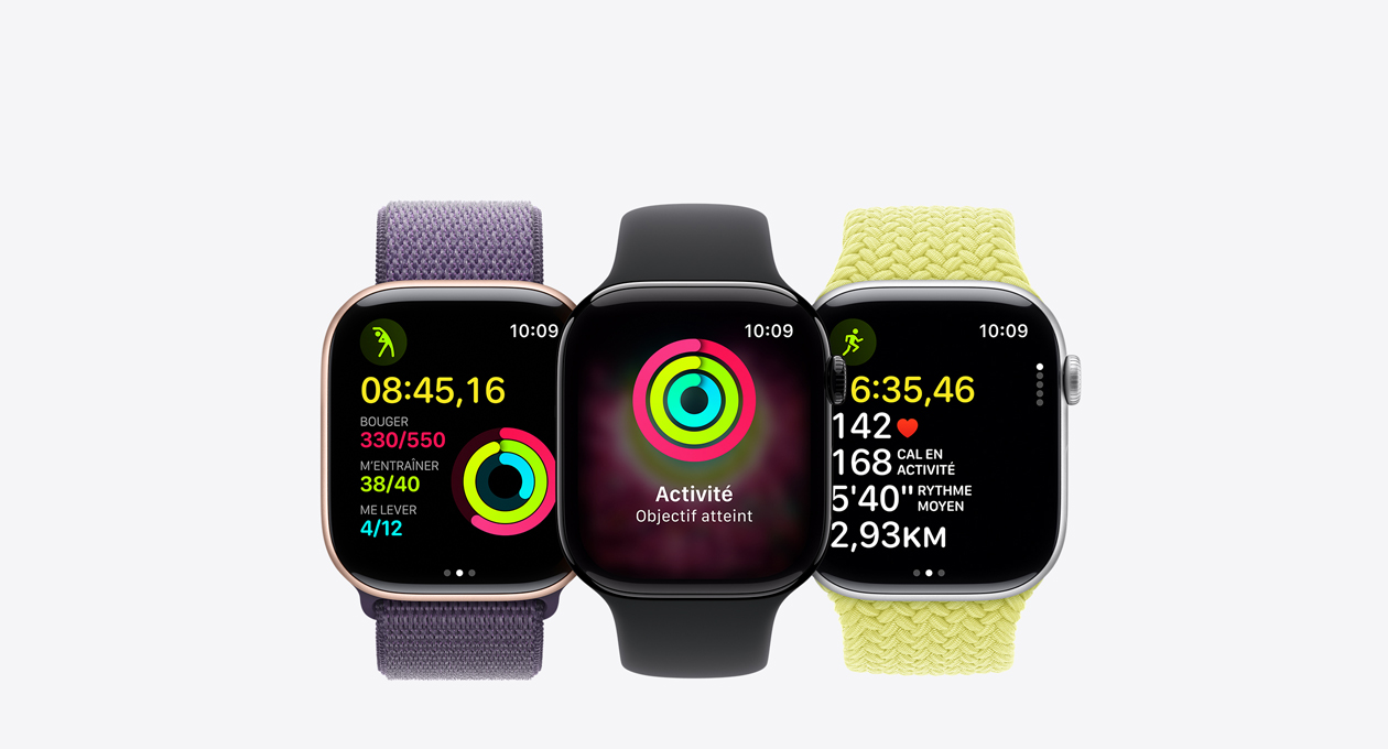 Plusieurs Apple Watch Series 11, boîtiers en aluminium, or rose, noir de jais poli et argent, les écrans affichent : yoga, anneaux d’activité et course, bracelet sport à rabat, noir, bracelet solo tressé, jaune