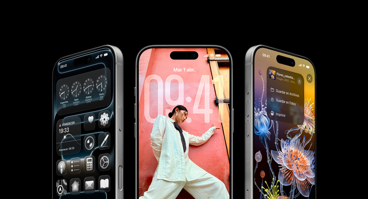 Tres modelos de iPhone 17 Pro, parte frontal, uno al lado del otro, que muestran la funcionalidad Reloj Mundial, la pantalla bloqueada de iOS 26 y cómo guardar notas en la app Notas