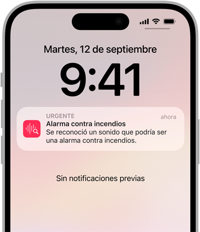 Mensaje de Reconocimiento de Sonidos que alerta sobre una alarma de incendios en un iPhone.