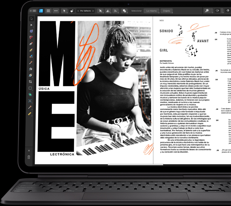 Un iPad Pro conectado a un Magic Keyboard en horizontal muestra un artículo que está siendo editado