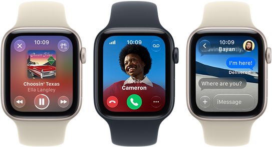 Τρεις συσκευές Apple Watch SE 3 δίπλα-δίπλα, η μία δείχνει το app Apple Music, η άλλη μια εισερχόμενη κλήση και η άλλη μια ανταλλαγή Μηνυμάτων