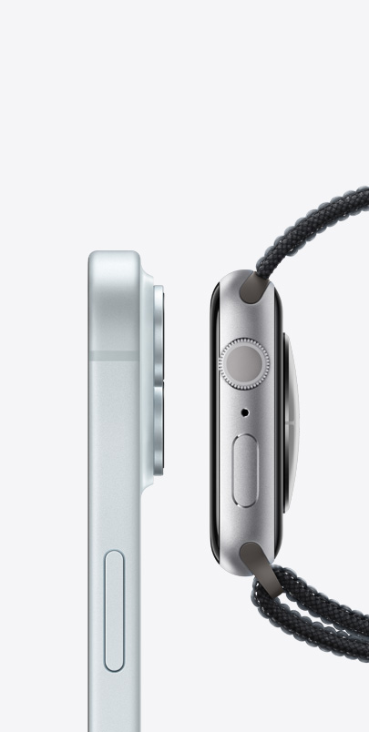 Bočni prikaz iPhonea 15 i Apple Watcha Series 9, jedan pored drugoga.