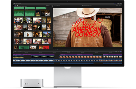 „Mac mini“ prijungtas prie „Studio Display“; ekrano dešinėje rodoma filmo „Black American Cowboy“ pavadinimo užsklanda, o kairėje – keli filmo kadrai.