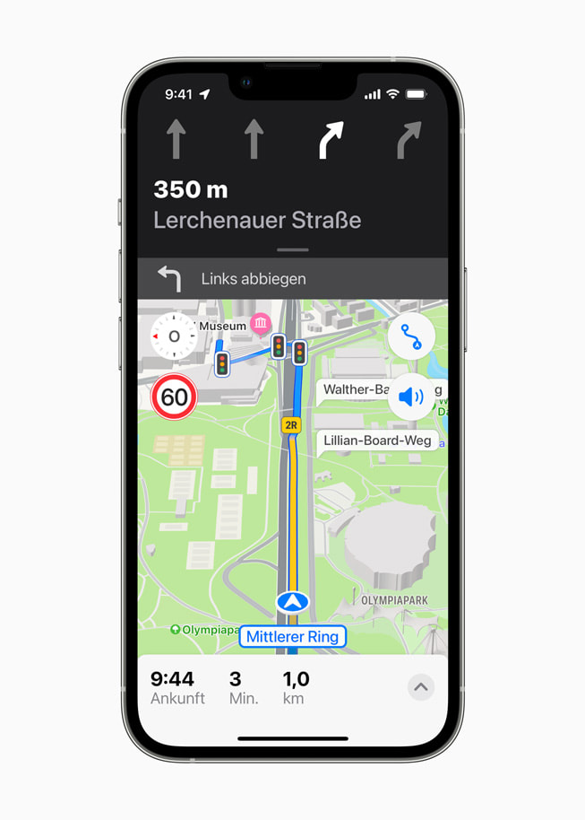 Karten auf dem iPhone mit einer Wegbeschreibung in Deutschland auf der Lerchenauer Straße.