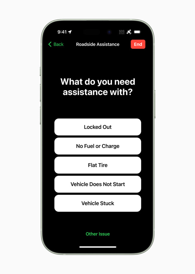 El iPhone 15 muestra el cuestionario para la asistencia en carretera vía satélite, incluida la pregunta: "¿Con qué necesita ayuda?"