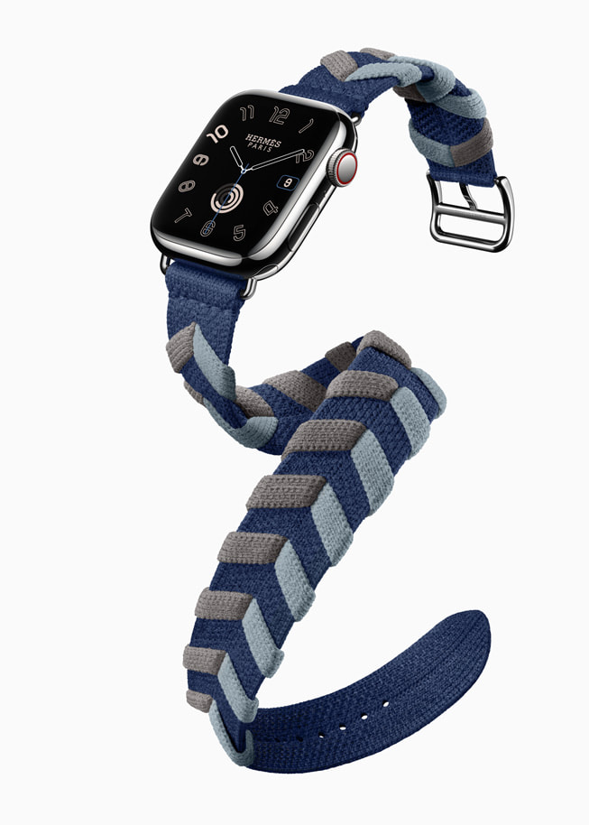 Apple Watch Hermès is shown with the hand-braided Bridon band.