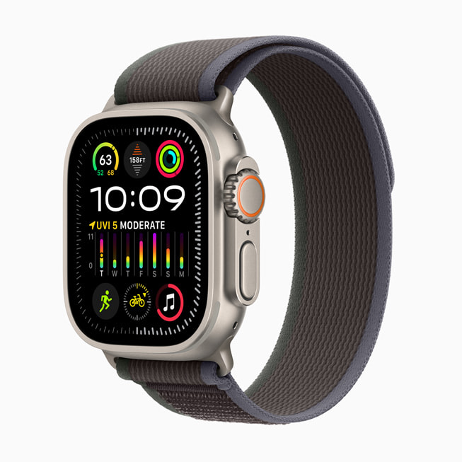 El Apple Watch Ultra 2 con la nueva correa Loop Trail en azul/negro.