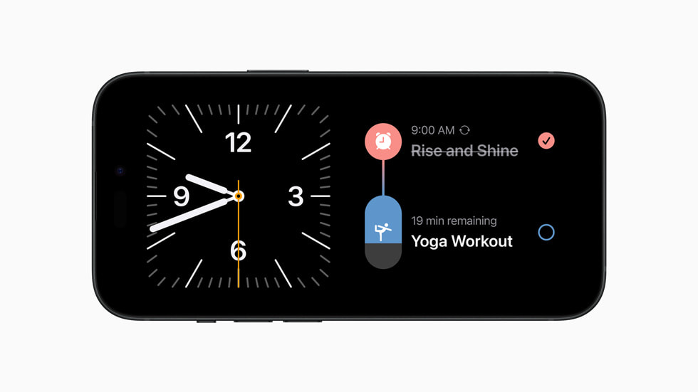 iPhone 15’te Beklemede modundaki saat kadranı gösteriliyor.