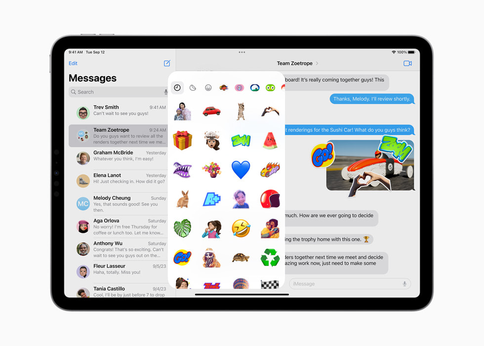 Les autocollants dans Messages affichés sur l’iPad Pro 11 pouces.