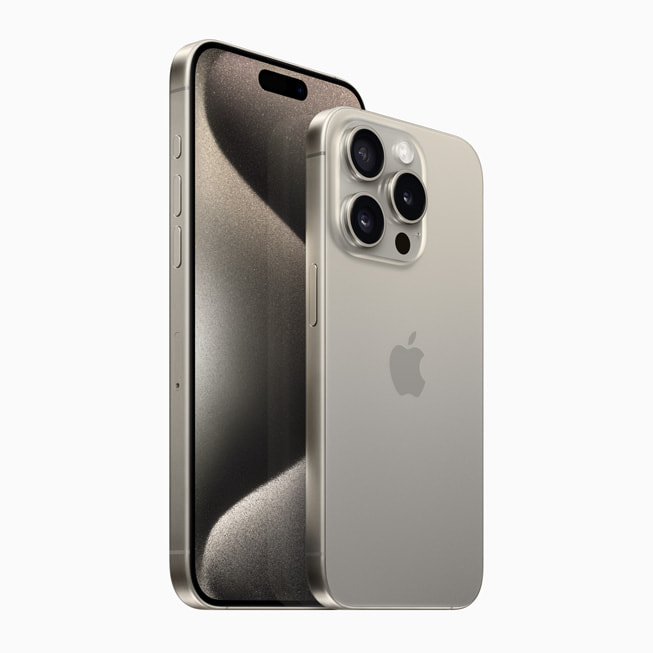 展示原色鈦金屬 iPhone 15 Pro 系列。