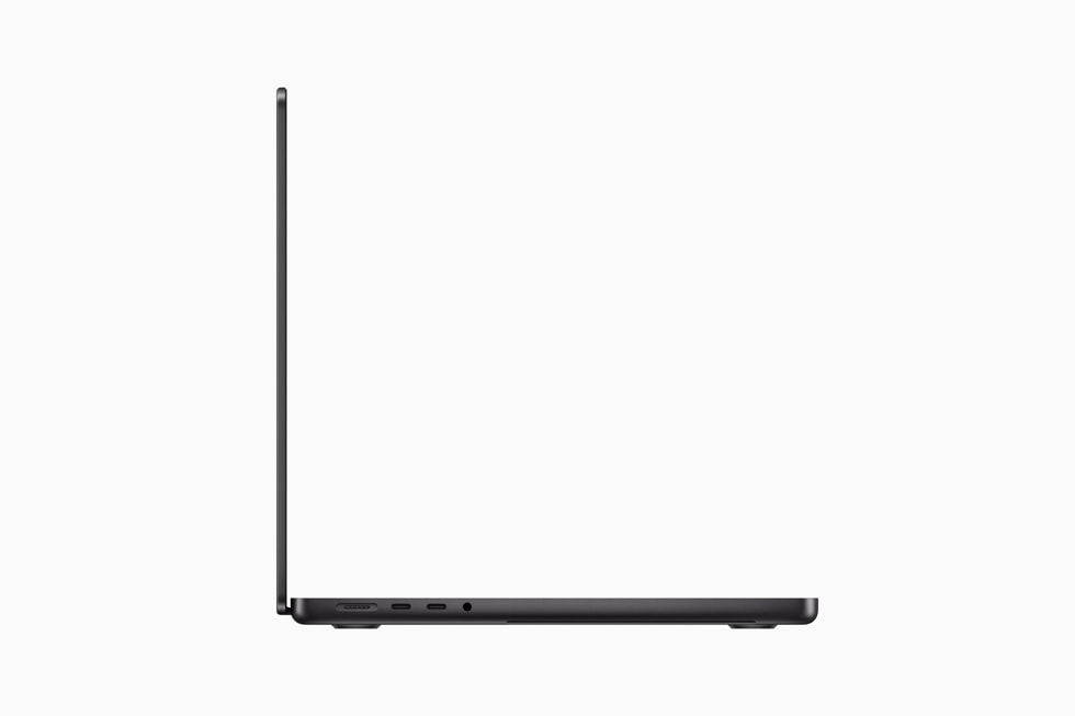 새로운 MacBook Pro의 얇은 두께를 보여주는 측면 이미지.