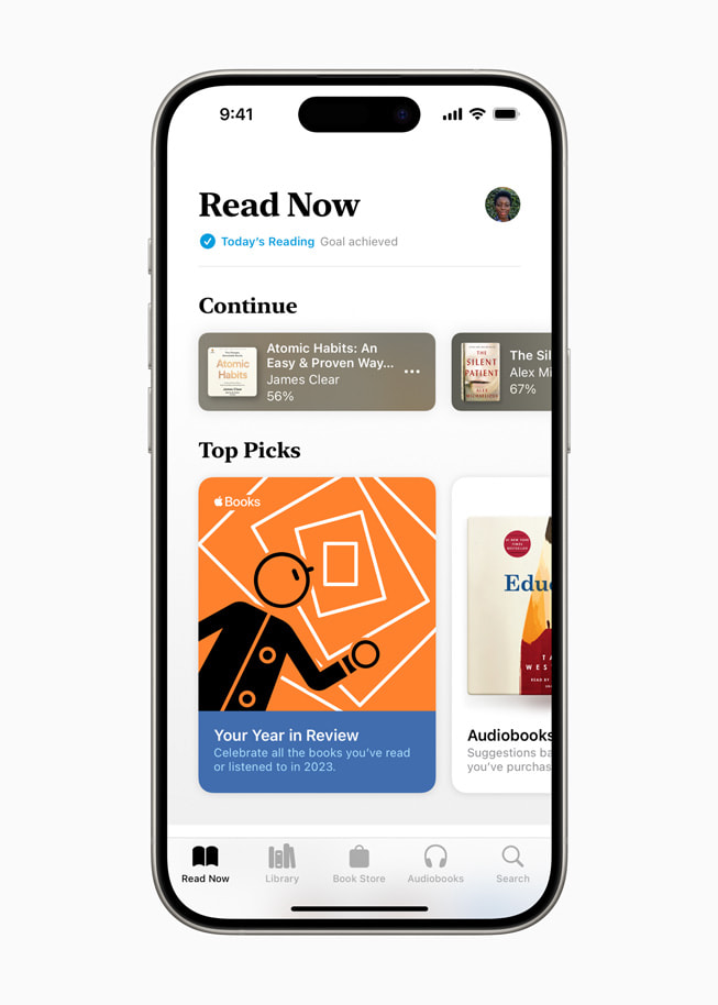 L’expérience Année en revue d’Apple Books, visible dans l’onglet Lire maintenant sur iPhone 15 Pro.