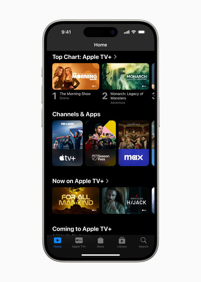 Den oppdaterte Apple TV-appen vises på iPhone 15 Pro.