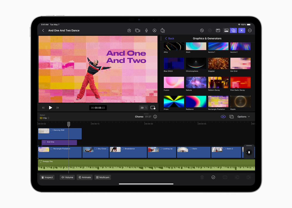 Uzay siyahı 13 inç iPad Pro’daki iPad için Final Cut Pro 2’de dinamik arka planlar gösteriliyor.