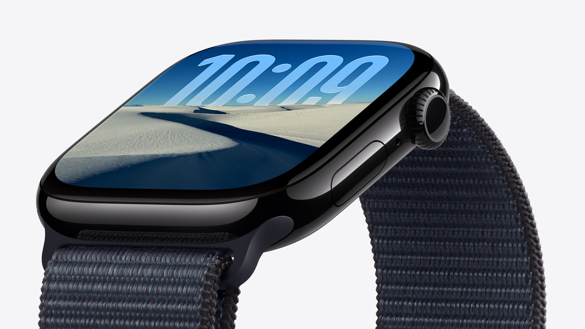Apple debuts Apple Watch Series 11 Apple (TN)