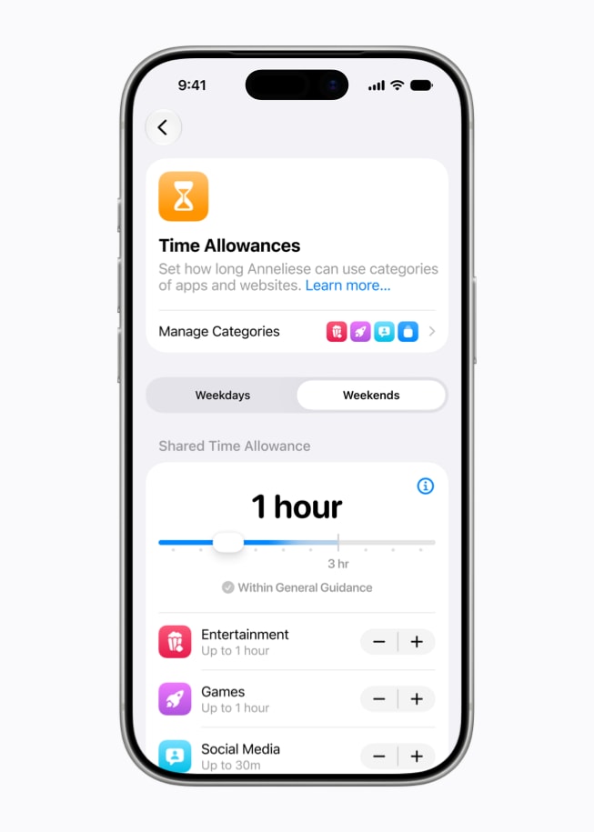 L’écran d’un iPhone 17 Pro affiche les réglages des Time Allowances, avec des options pour gérer des catégories telles que Divertissement, Jeux et Réseaux sociaux.