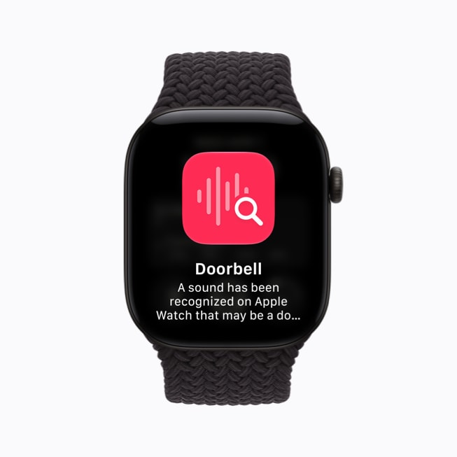 Apple Watch Series 12 zobrazují zprávu o tom, že funkce Rozpoznávání zvuku zaznamenala domovní zvonek.
