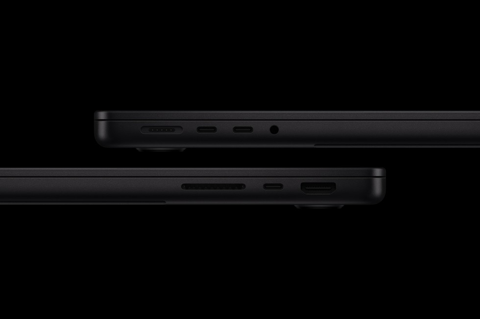 Los dos laterales del nuevo MacBook Pro de 14 pulgadas muestran su amplia gama de puertos.
