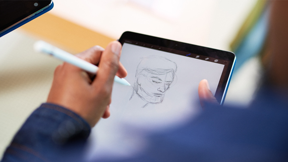 Apple PencilでiPad上に描かれたスケッチ。