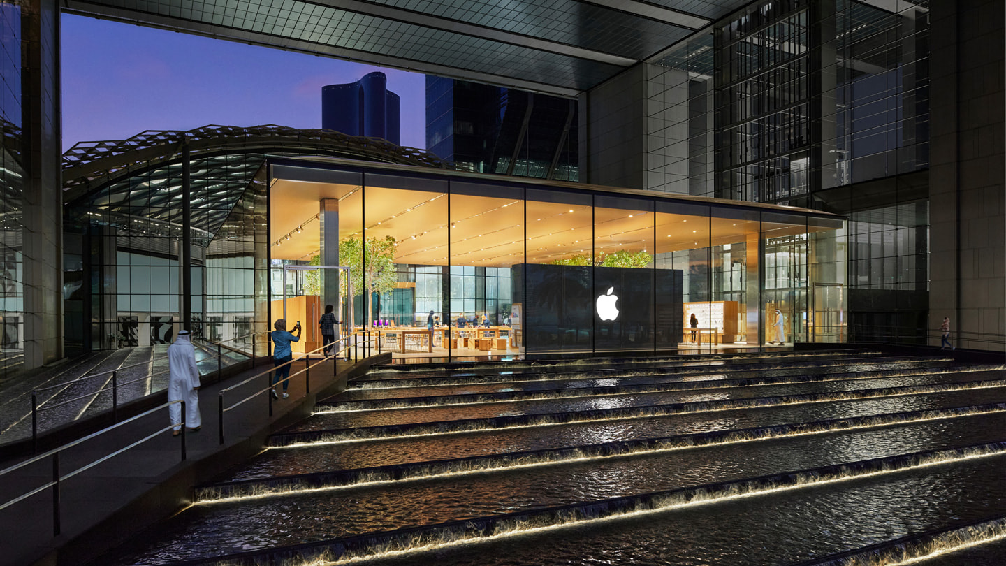 L’extérieur de la boutique Apple Al Maryah Island.