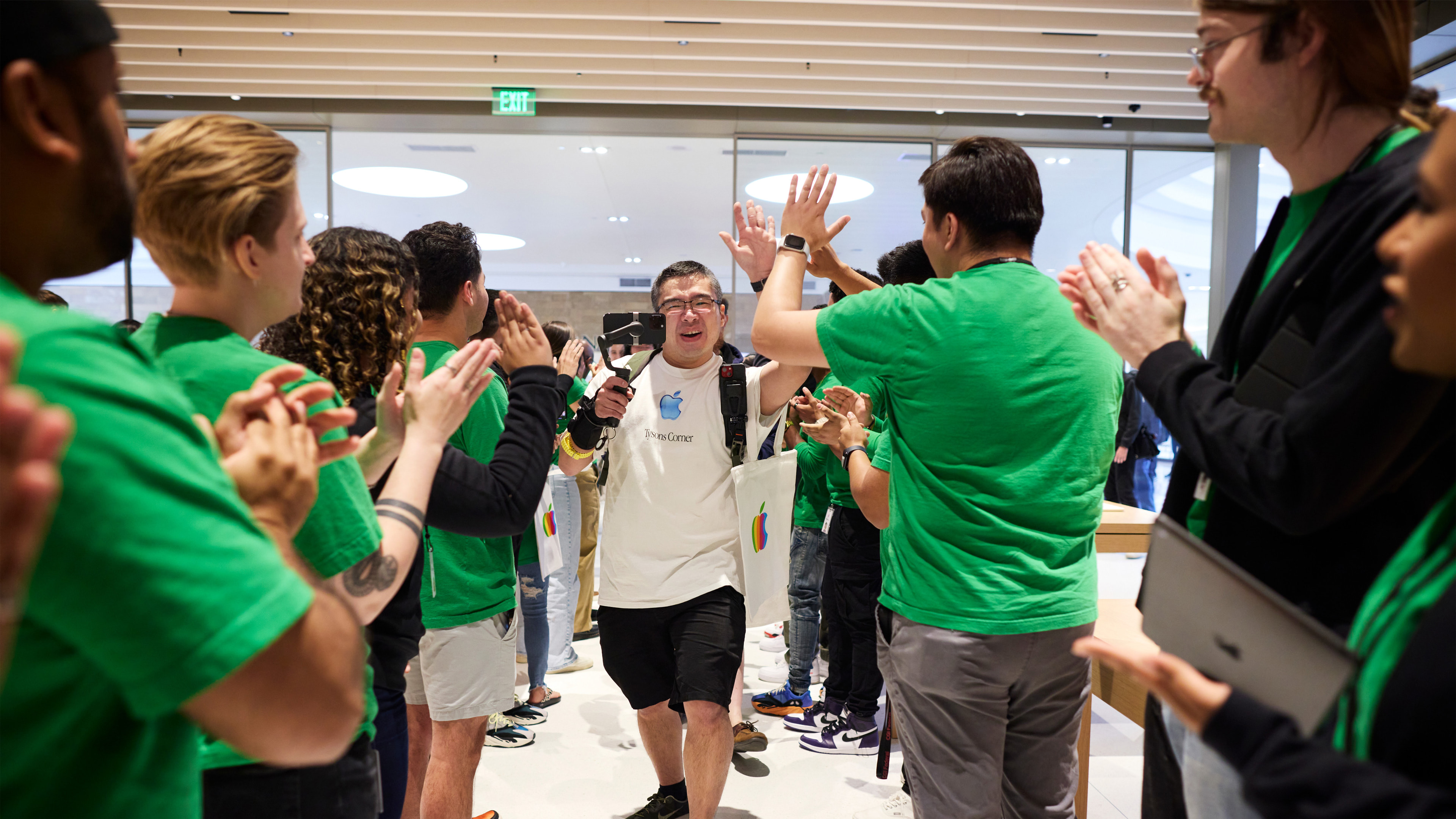 Tysons Corner - Apple Store - Apple