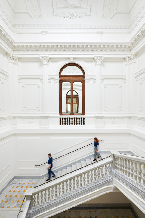 The grand staircase at Apple Via del Corso. 