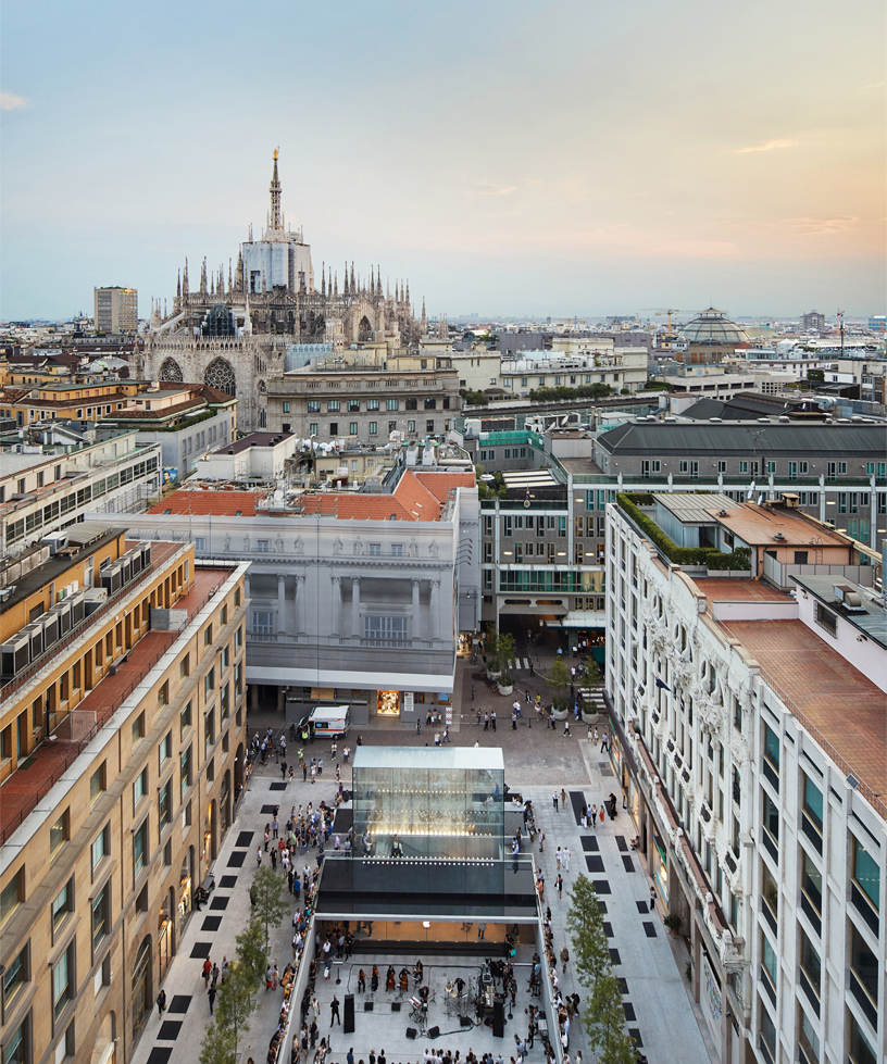 Aerial view of Apple Piazza Liberty and surrounding buildings, including the Milan Cathedral.