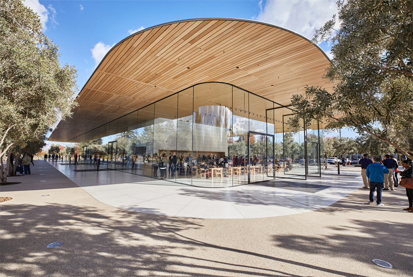 can you visit apple campus