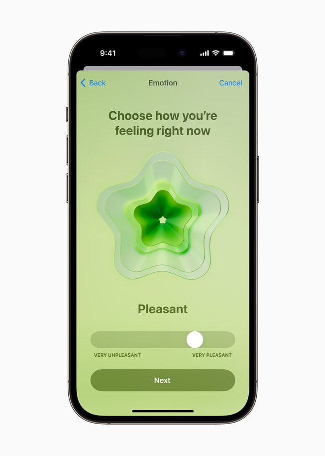 현재의 기분을 선택하라고 안내해주는 iPhone 14 Pro의 건강 앱.