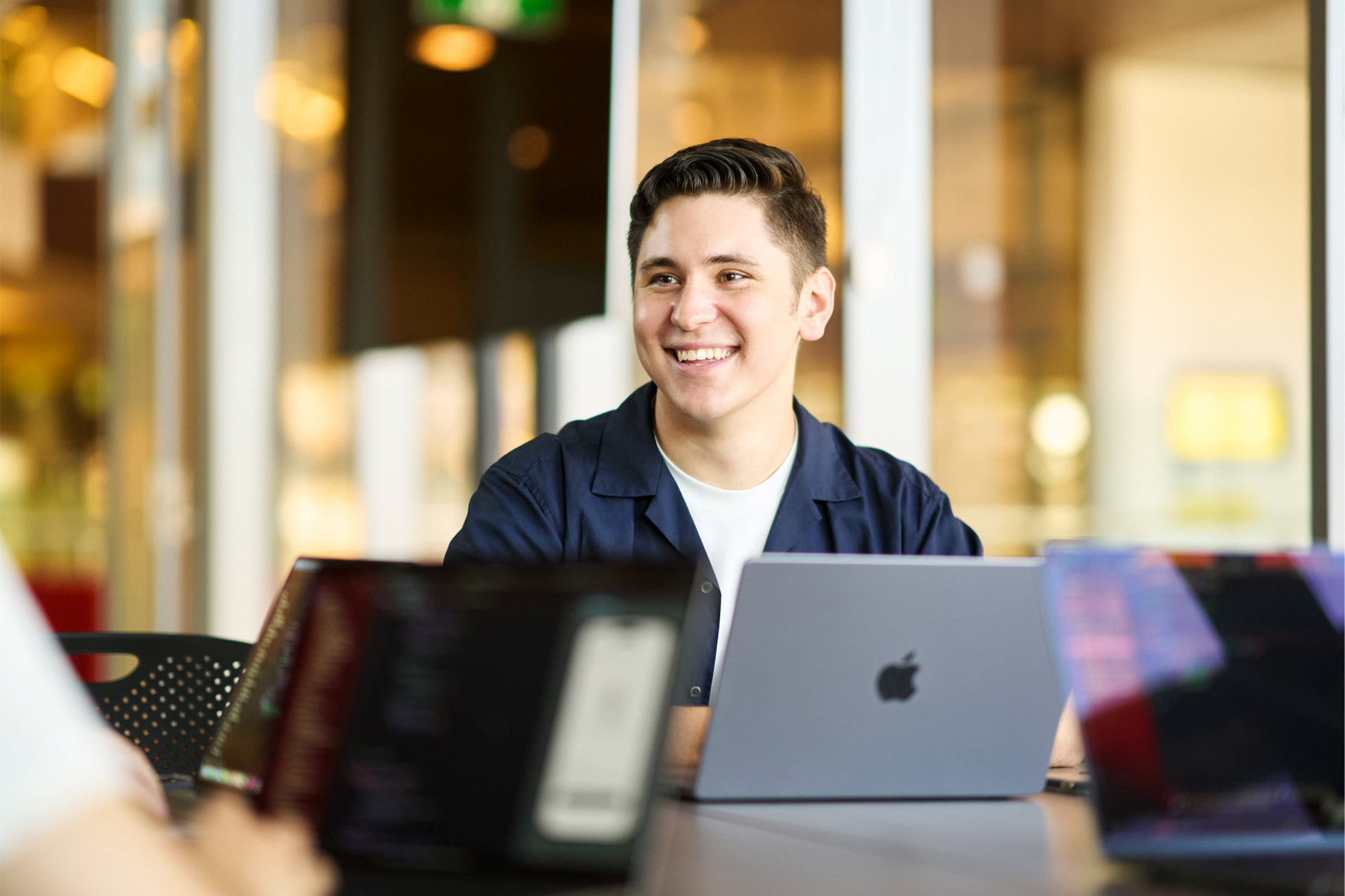 First Australian students complete Apple Foundation Program Apple (AU)