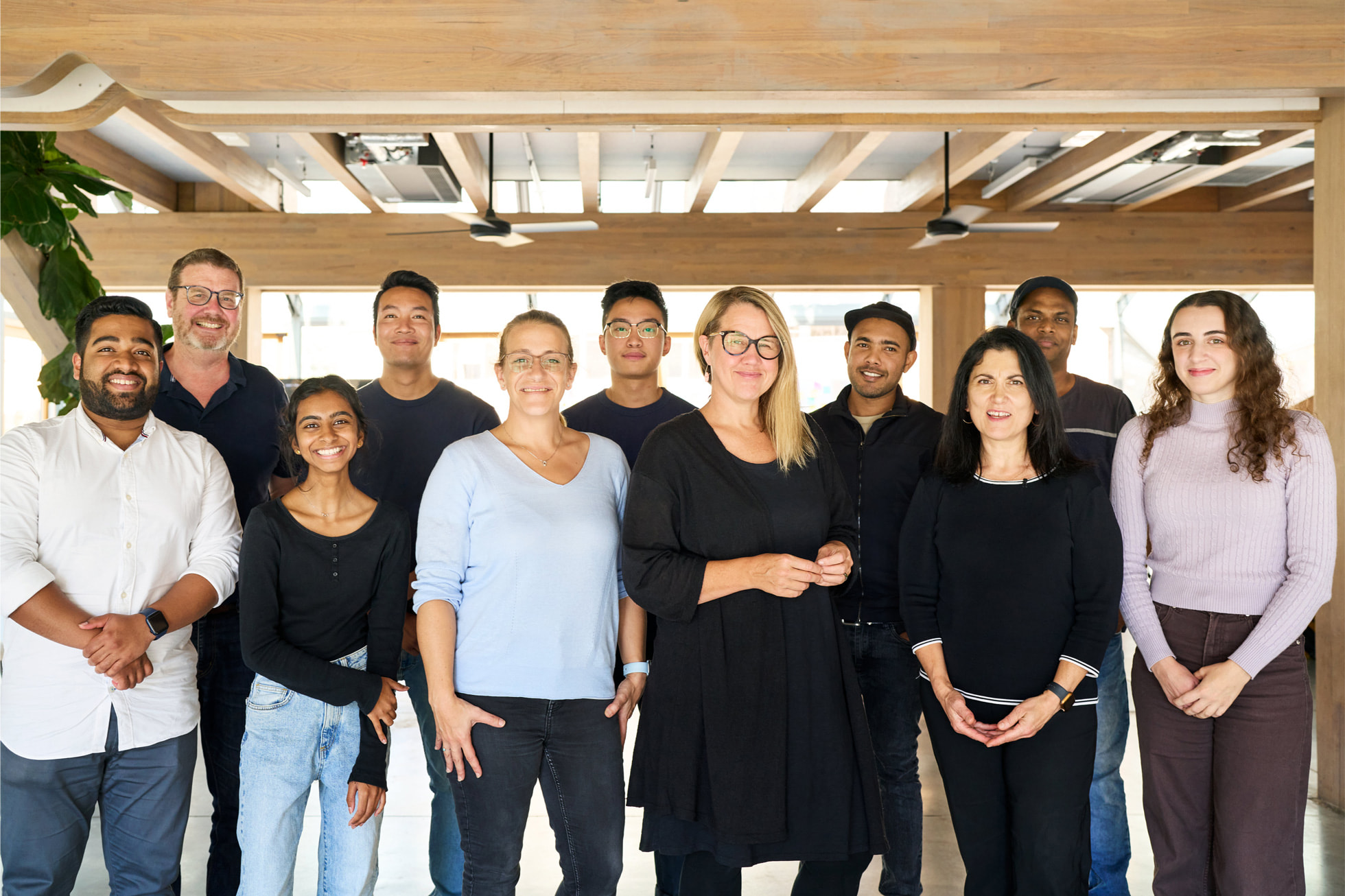 First Australian students complete Apple Foundation Program Apple (AU)