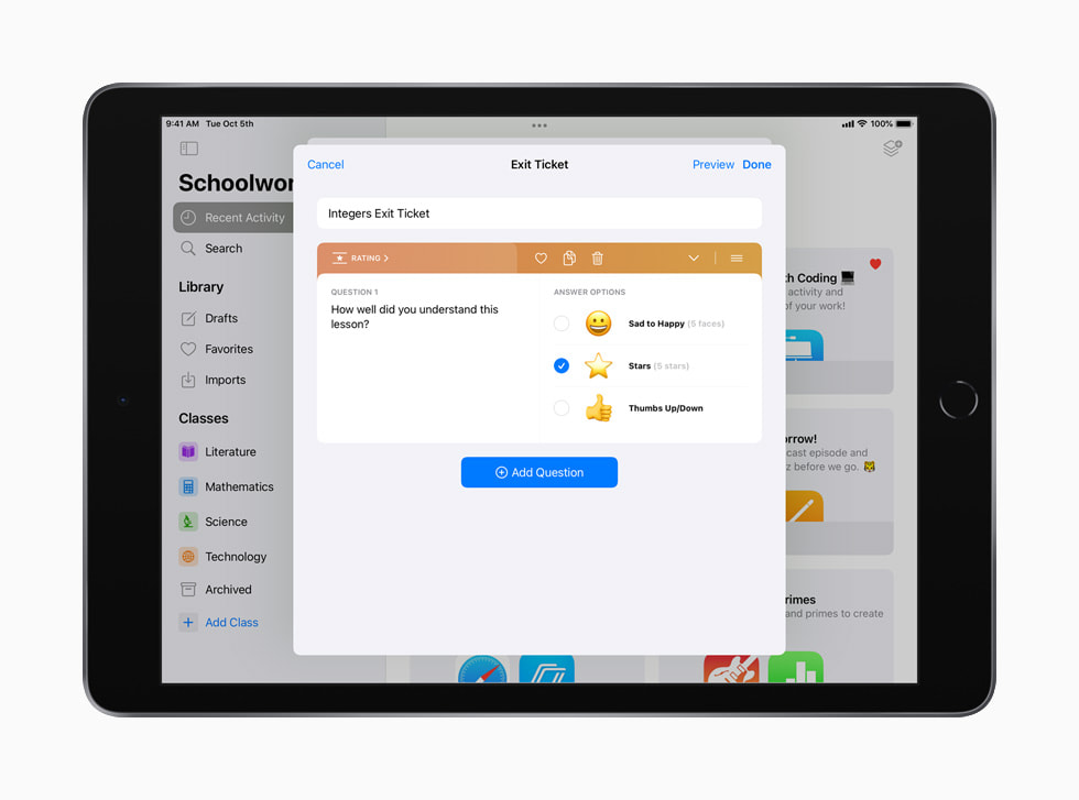 Raccolta di feedback dettagliata sui numeri interi mostrata nell’app Schoolwork su iPad.