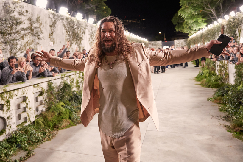 Jason Momoa en la première de “See”, que estará disponible a partir del 1º de noviembre en Apple TV+.