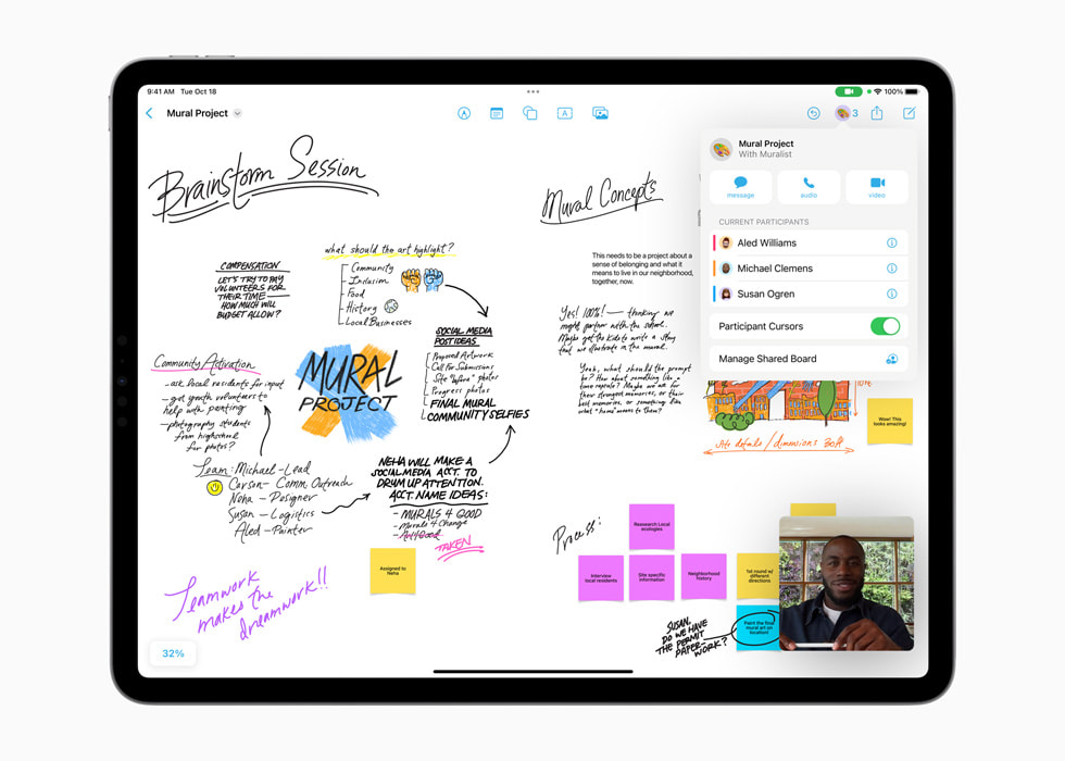 Freeform utilizando una función de colaboración de llamadas FaceTime en el iPad Pro.