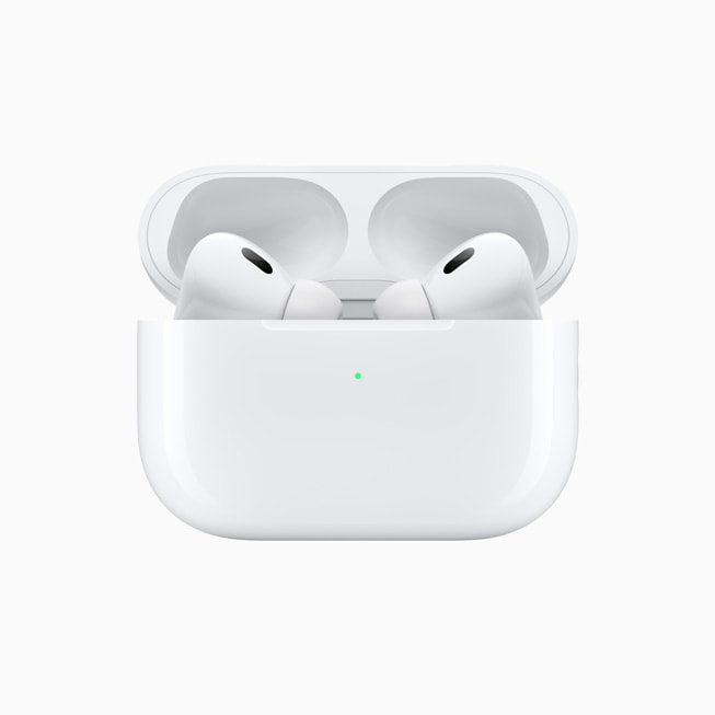 AirPods Pro (2. Generation) in ihrem Ladecase.
