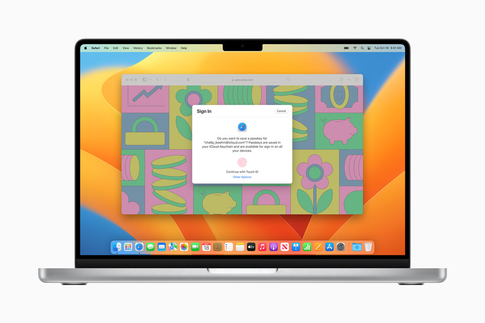 MacBook Pro 展示 Safari 使用通行密匙登入帳户。