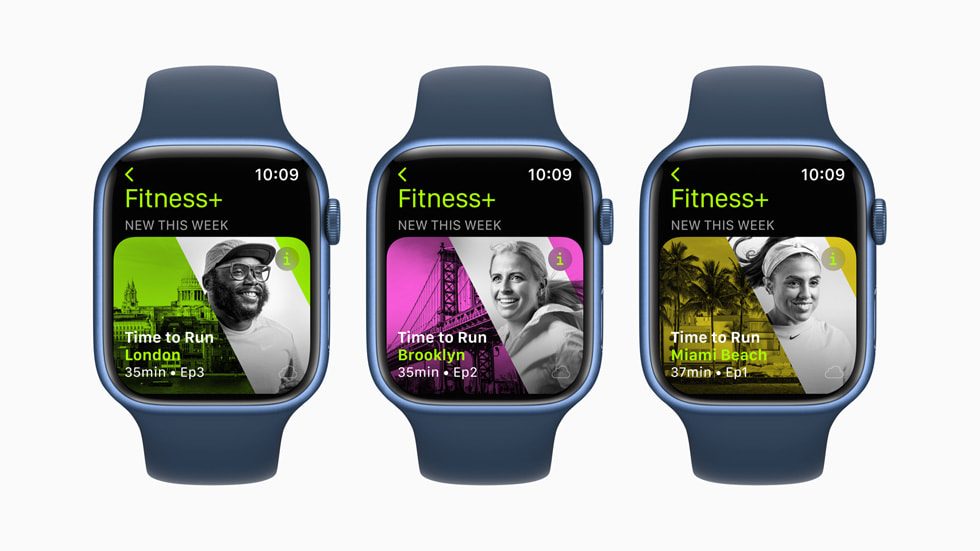 Drei Apple Watch Series 7 mit Zeit fürs Laufen Folgen aus London, Brooklyn und Miami Beach.
