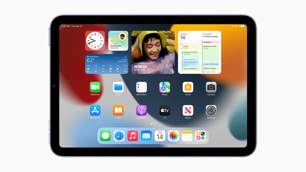 iPad miniに表示された新しいホーム画面のウィジェット。