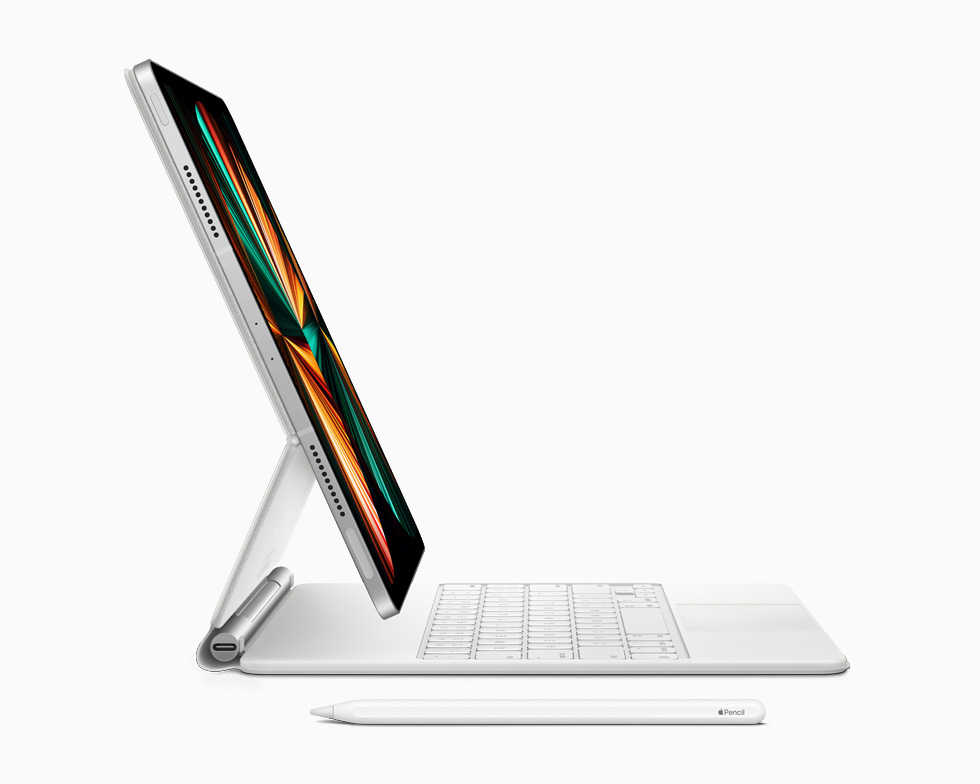 iPad Pro con Apple Pencil e Magic Keyboard.