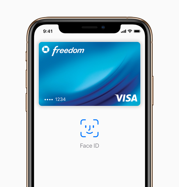 iPhone Xs with Face ID.