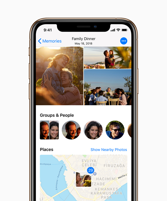 iPhone Xs showing photos.