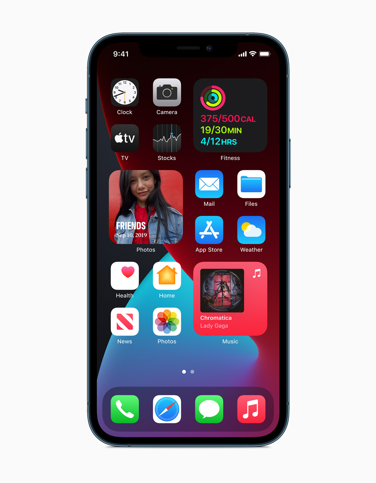 La pantalla de inicio de iOS 14 en el iPhone 12 Pro