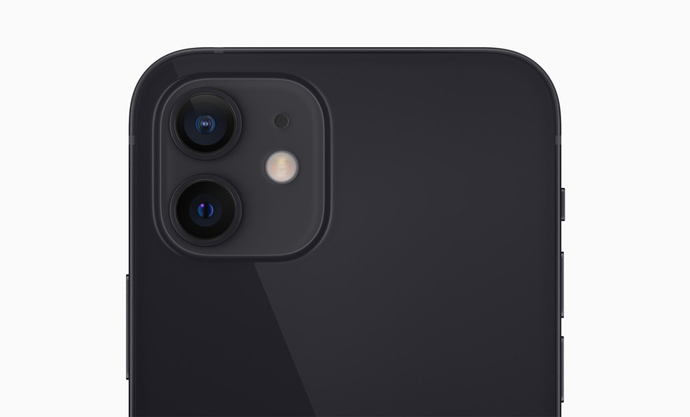 iPhone 12의 듀얼 카메라 시스템.