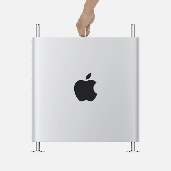 Mac Proのアルミニウム製ハウジングを引き上げて内部のシステムを見えるようにした様子。