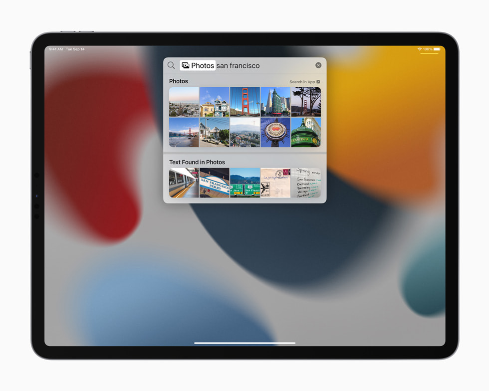 iPad Pro 展示 Spotlight 全新的搜尋體驗。