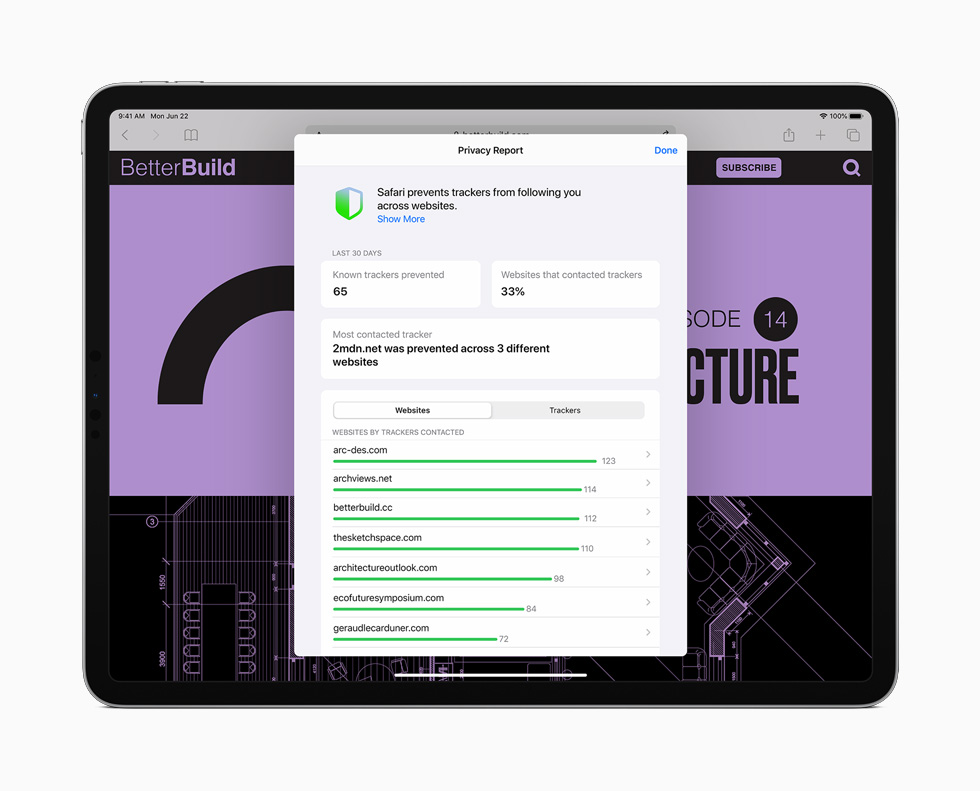 Nya integritetsrapporter i Safari visas på iPad Pro.