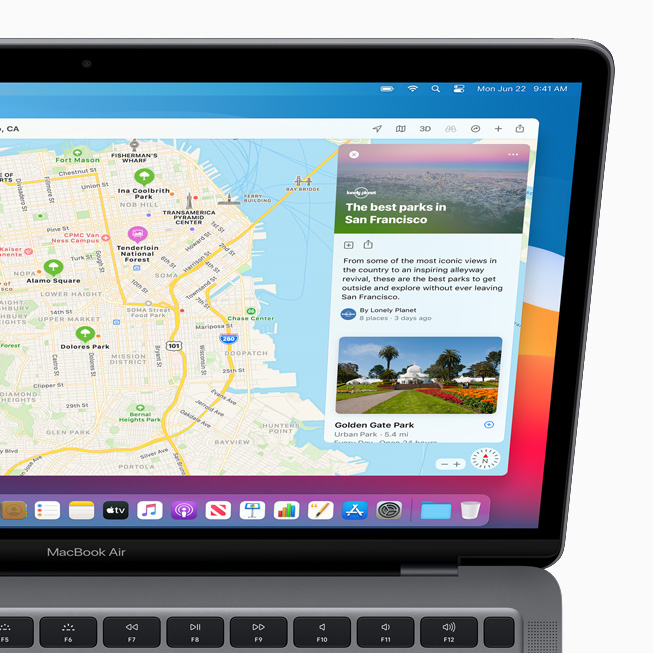 La nueva funcionalidad de Guías en Mapas en una MacBook Pro. 